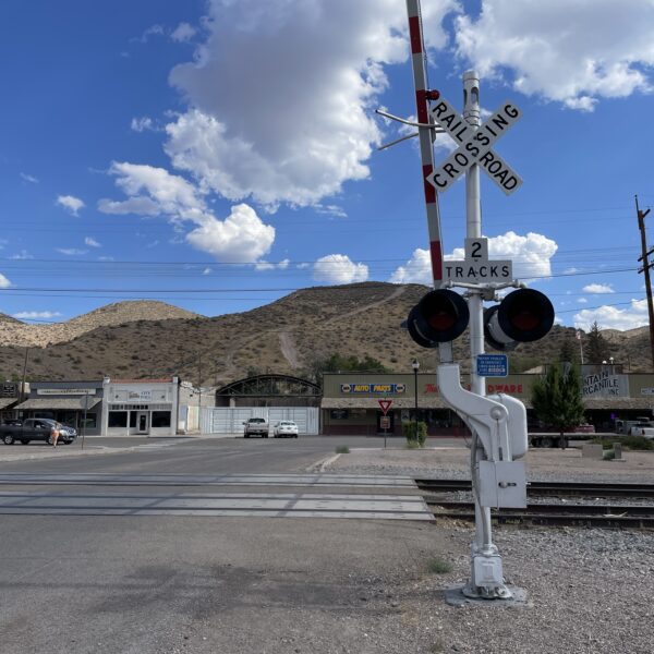 rail road crossing